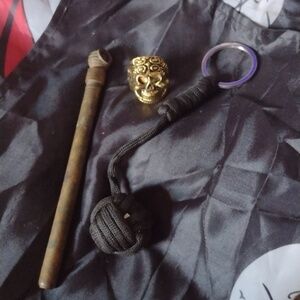 Tire gauge/Ring/Monkey Balll
